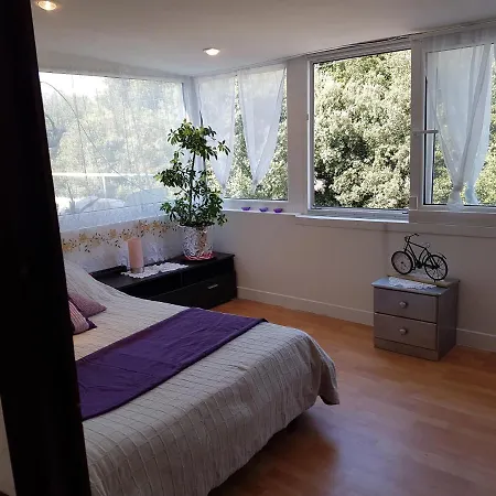 French Riviera Cosy With Garden, Terrasse And Balcon, For