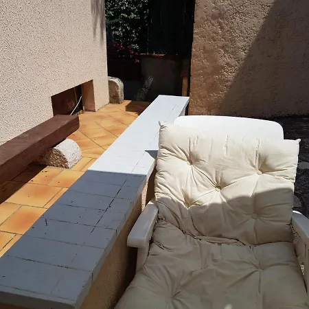 French Riviera Cosy With Garden, Terrasse And Balcon, For * Nice